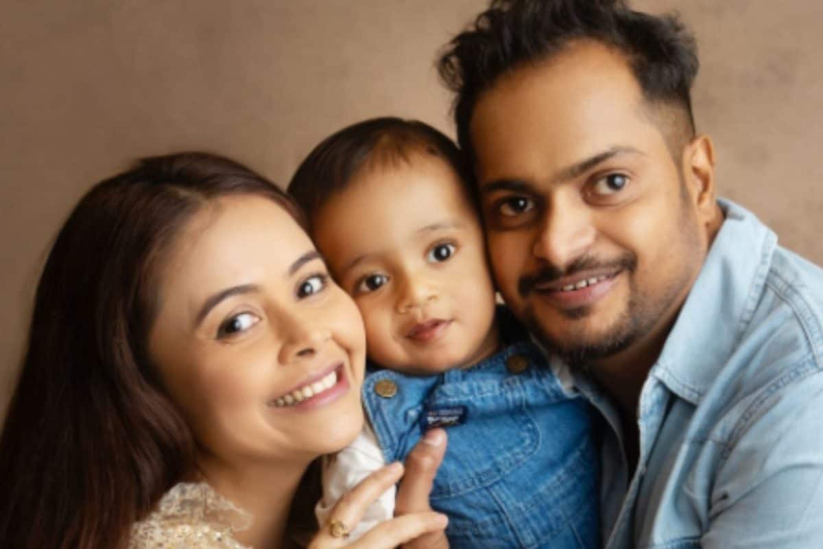 Devoleena Bhattacharjee's Heartwarming New Year Celebration with Family