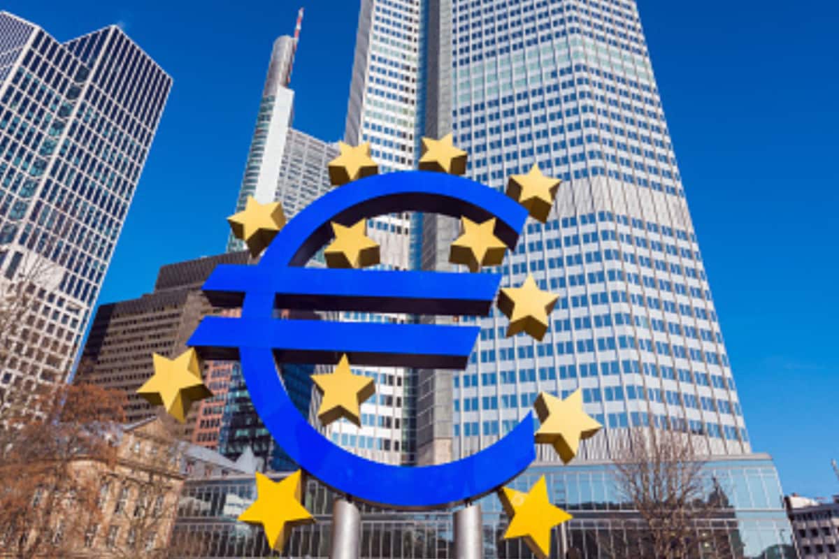 Global Banking Landscape: The Rise of Central Banks