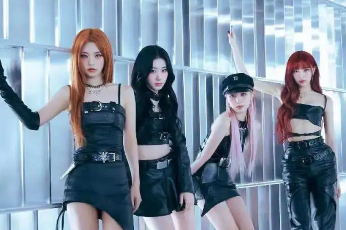 ITZY Gears Up for 2024 World Tour: TUNNEL VISION