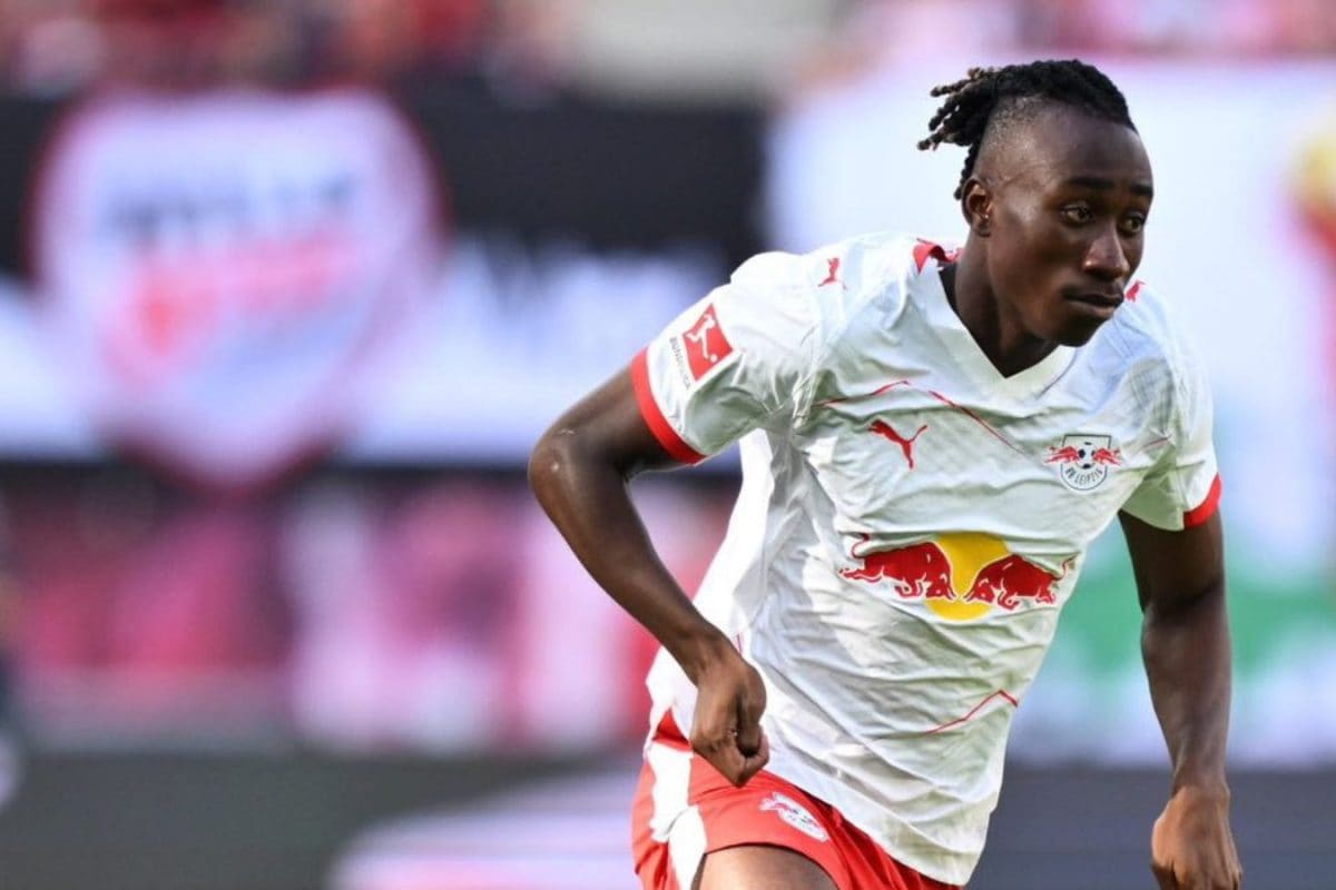 Man United Eyes Emerging Leipzig Talent as Semenyo's Future Uncertain