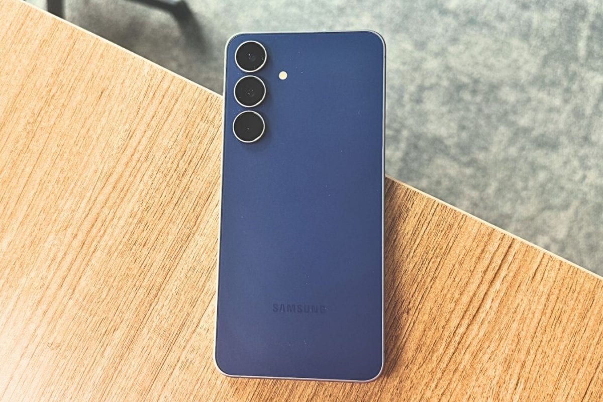 Samsung's Galaxy S26 Pricing Challenges Unveiled