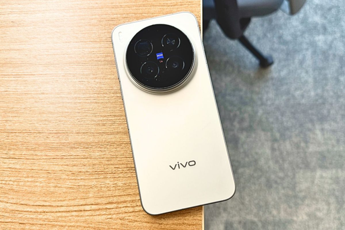 Vivo X300 Pro: Redefining Mobile Photography