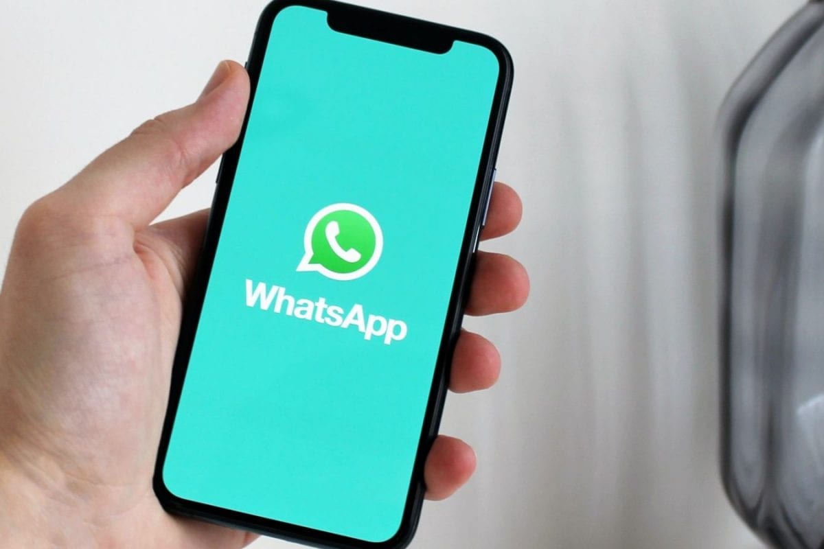 WhatsApp to Simplify Smartwatch Connectivity for Users